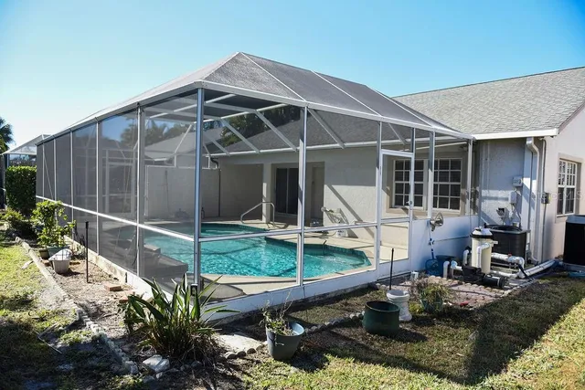 $359,900 | 4819 West Raintree, Bradenton, FL 34203