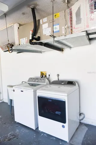 $359,900 | 4819 West Raintree, Bradenton, FL 34203