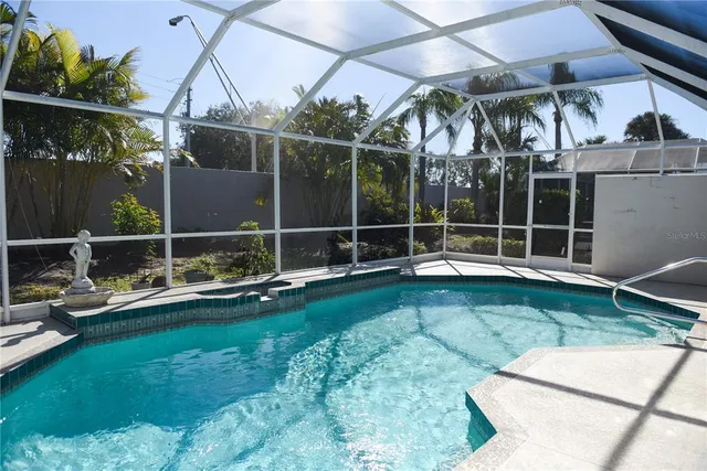 $359,900 | 4819 West Raintree, Bradenton, FL 34203