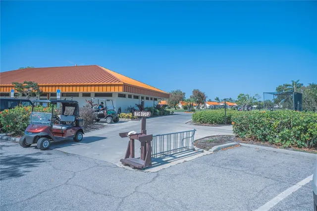 $359,900 | 4819 West Raintree, Bradenton, FL 34203