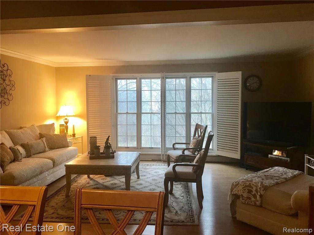 1849 Ludgate Lane Rochester Hills, MI 48309 - Photo 10 of 61