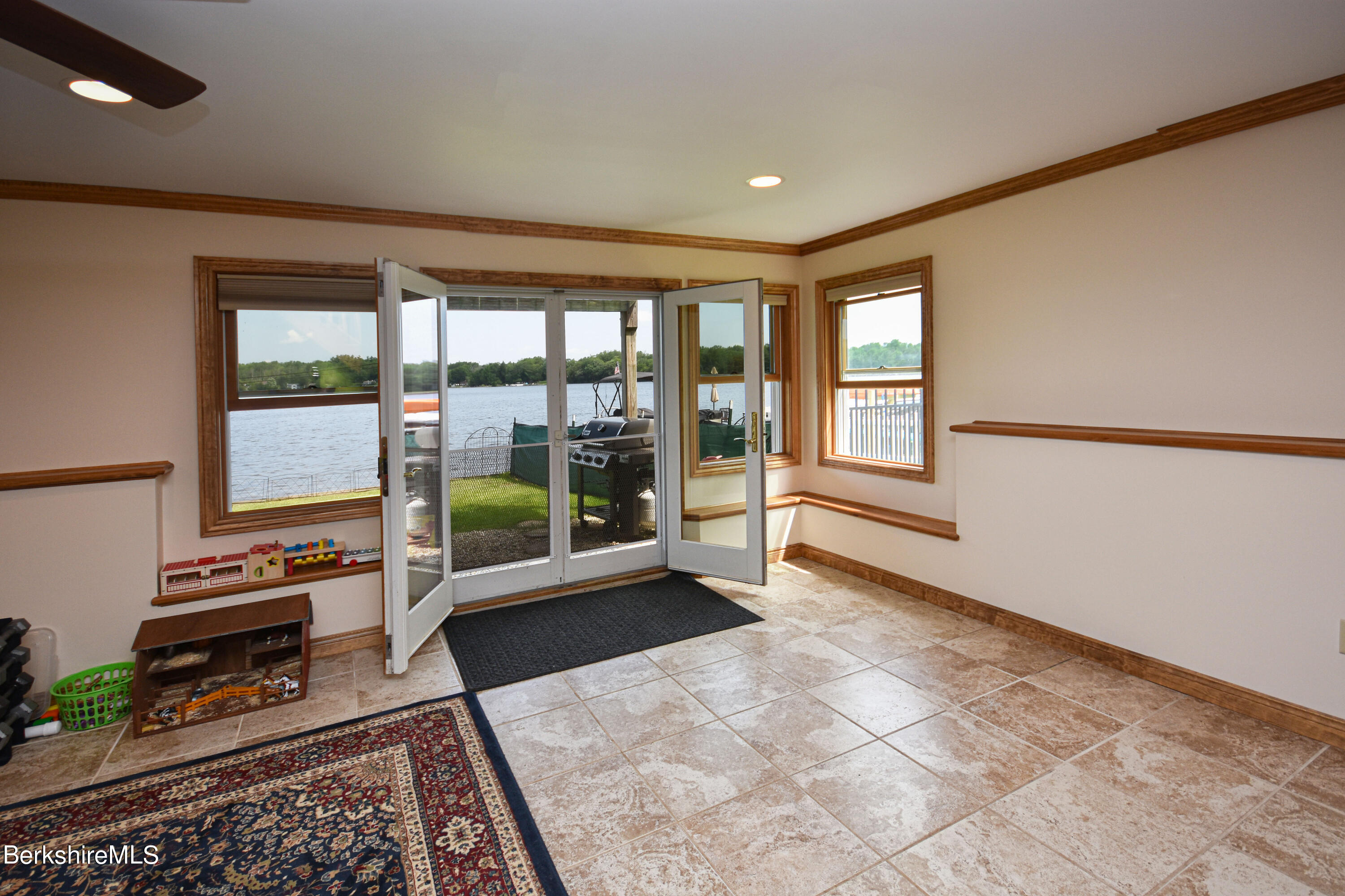 153 Shore Road Hinsdale, MA 01235 - Photo 39 of 55 Family Room
