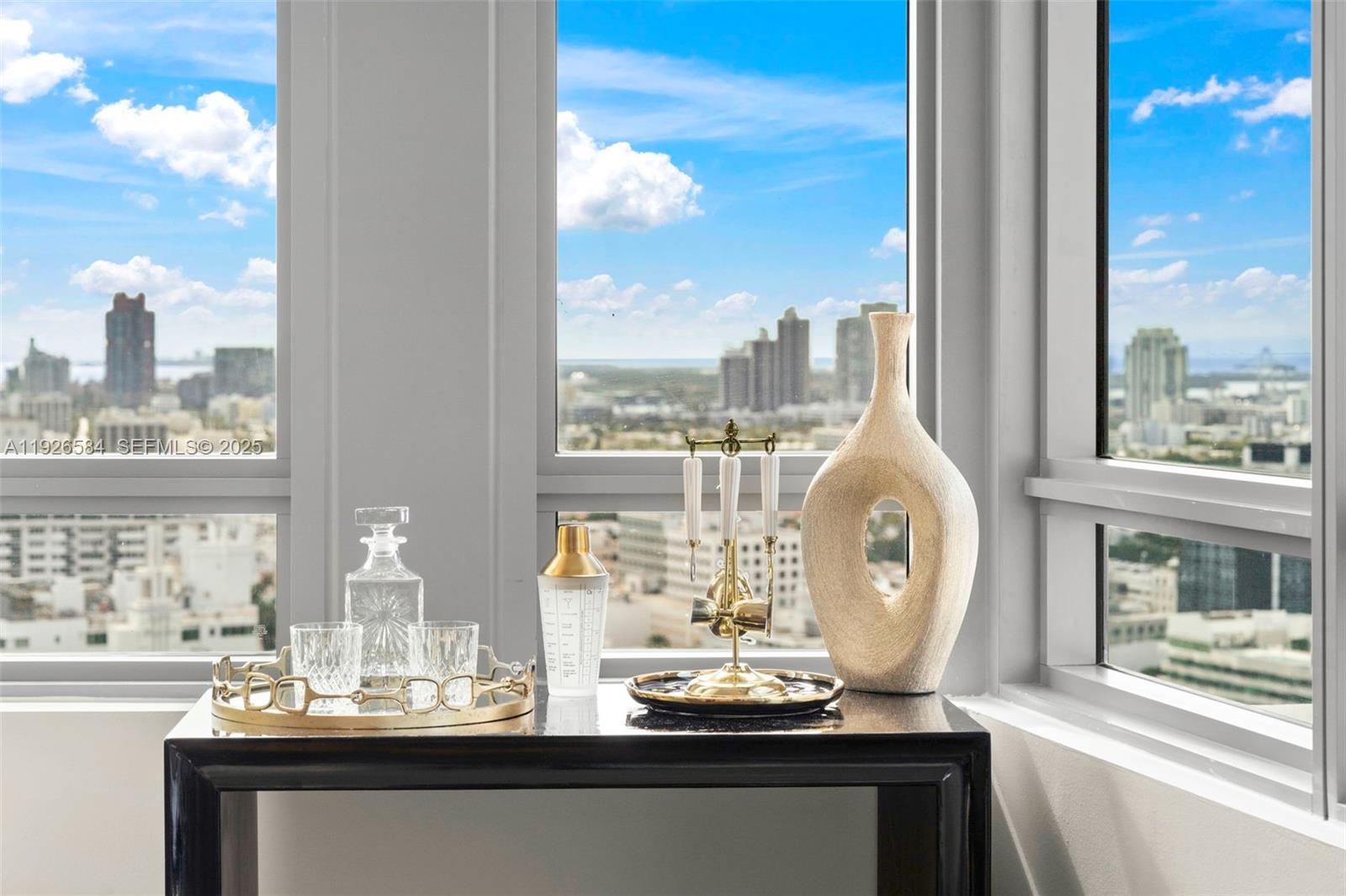 101 20th Street, Unit 3202 Miami Beach, FL 33139 - Photo 7 of 54