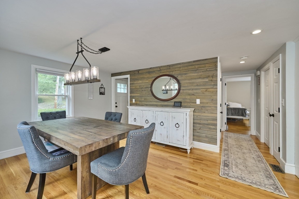 84 Redfield Road Wakefield, MA 01880 - Photo 7 of 37 Gallery Image 7