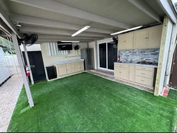 $3,700 | 19314 Southwest 121st Court, Miami, FL 33177