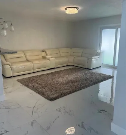 $3,700 | 19314 Southwest 121st Court, Miami, FL 33177