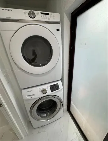 $3,700 | 19314 Southwest 121st Court, Miami, FL 33177