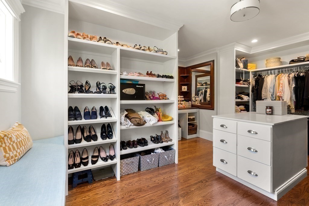 17 Sturbridge Road Wellesley, MA 02481 - Photo 19 of 35