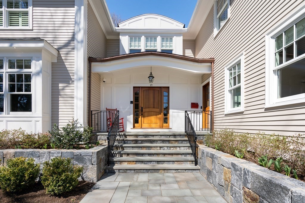 17 Sturbridge Road Wellesley, MA 02481 - Photo 2 of 35
