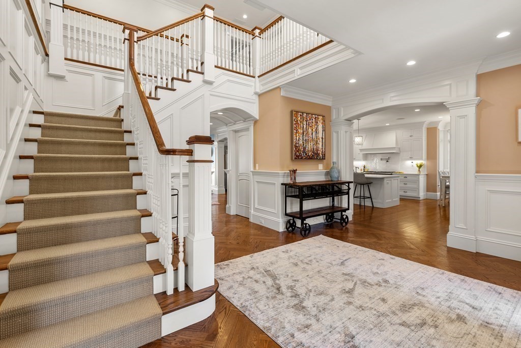 17 Sturbridge Road Wellesley, MA 02481 - Photo 3 of 35