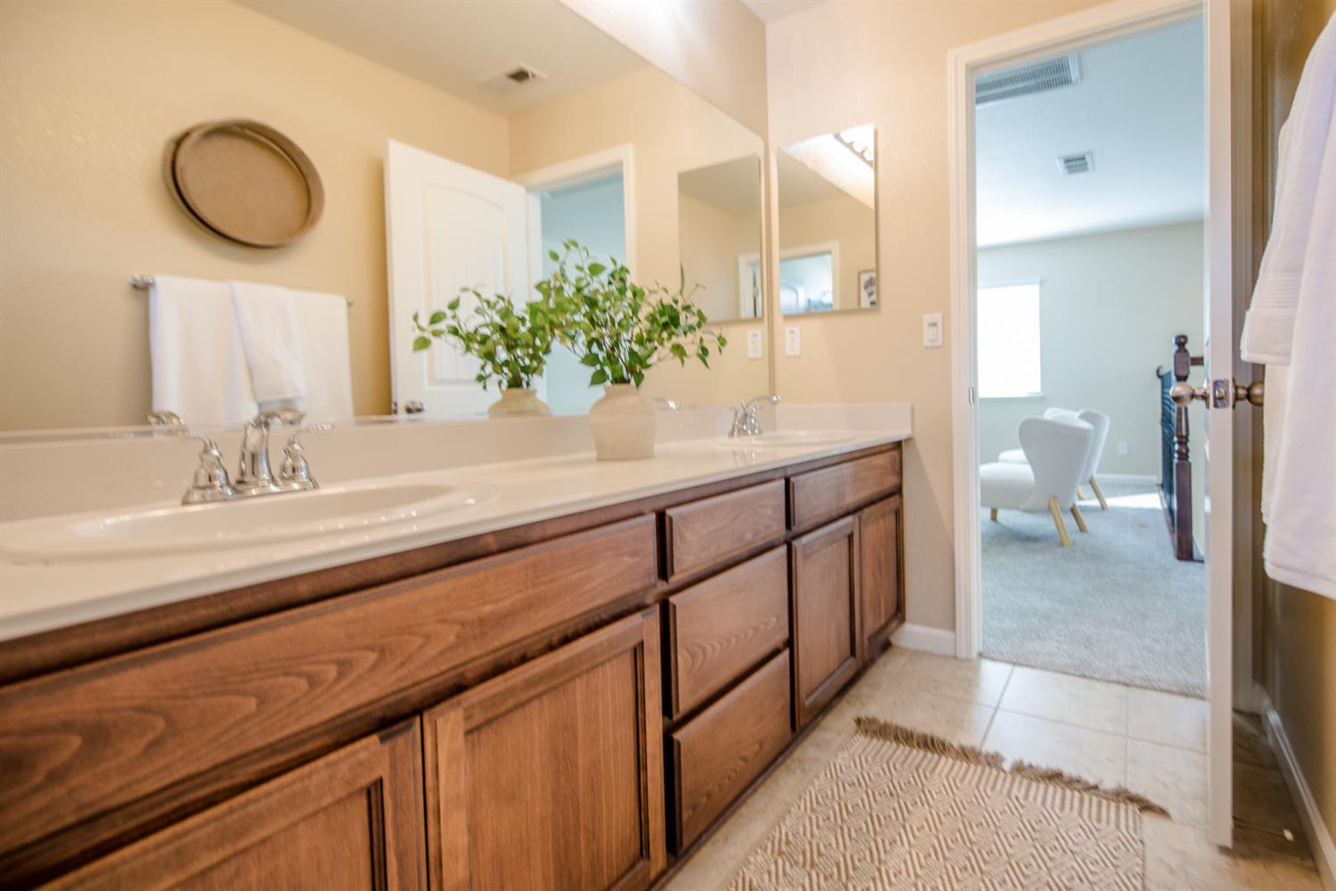 1701 Sandypoint Road West Sacramento, CA 95691 - Photo 27 of 41 a bathroom with a sink and a mirror