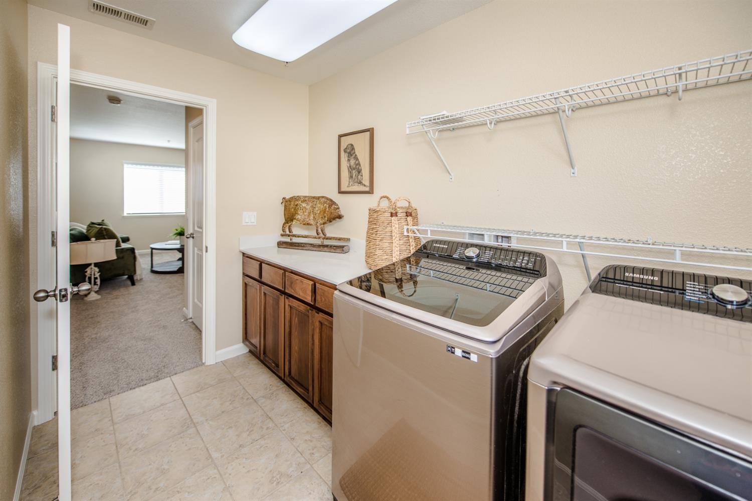 1701 Sandypoint Road West Sacramento, CA 95691 - Photo 32 of 41 a utility room with dryer and washer