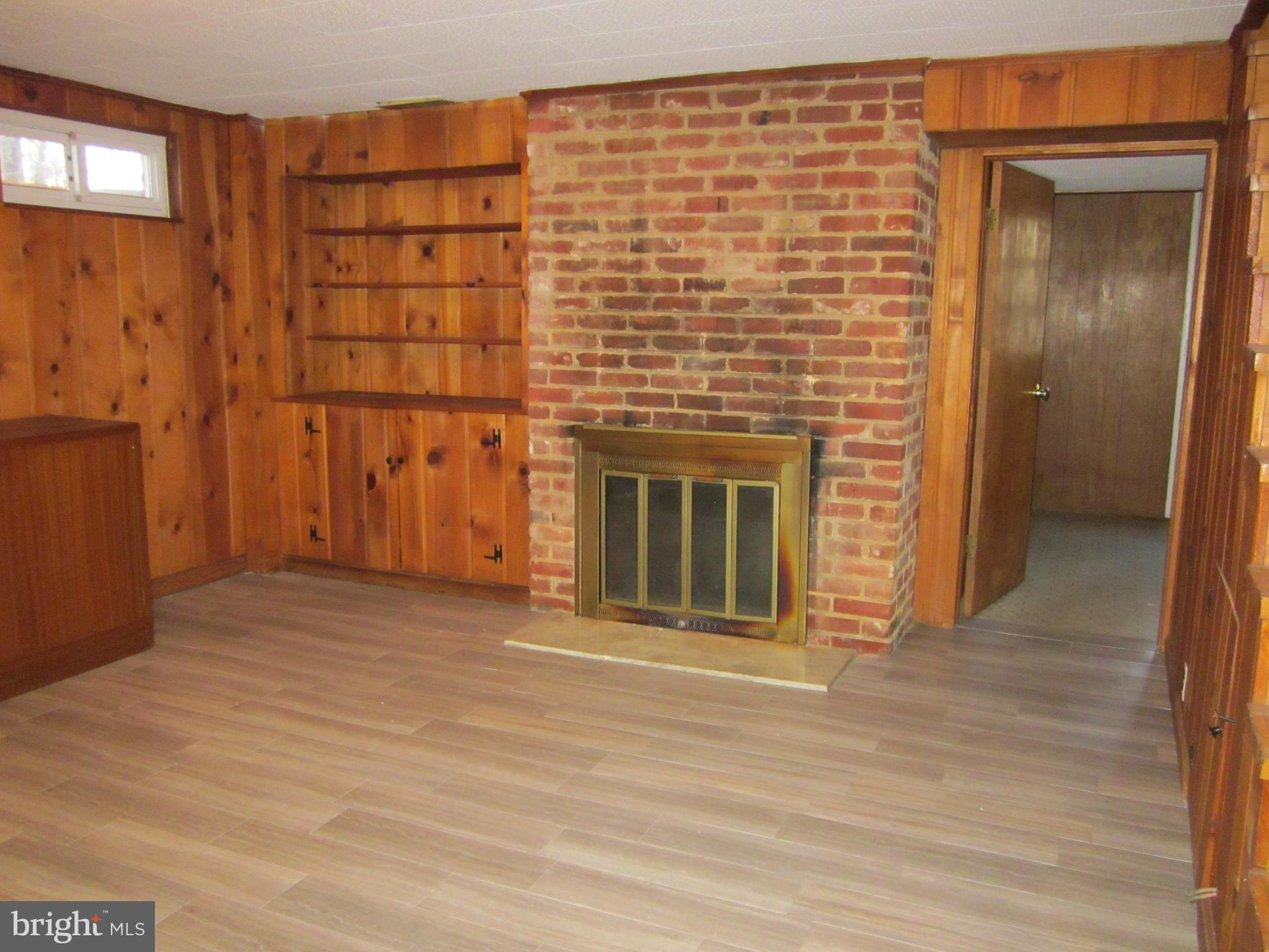 7006 Catlett Street Springfield, VA 22151 - Photo 18 of 30 Family Room