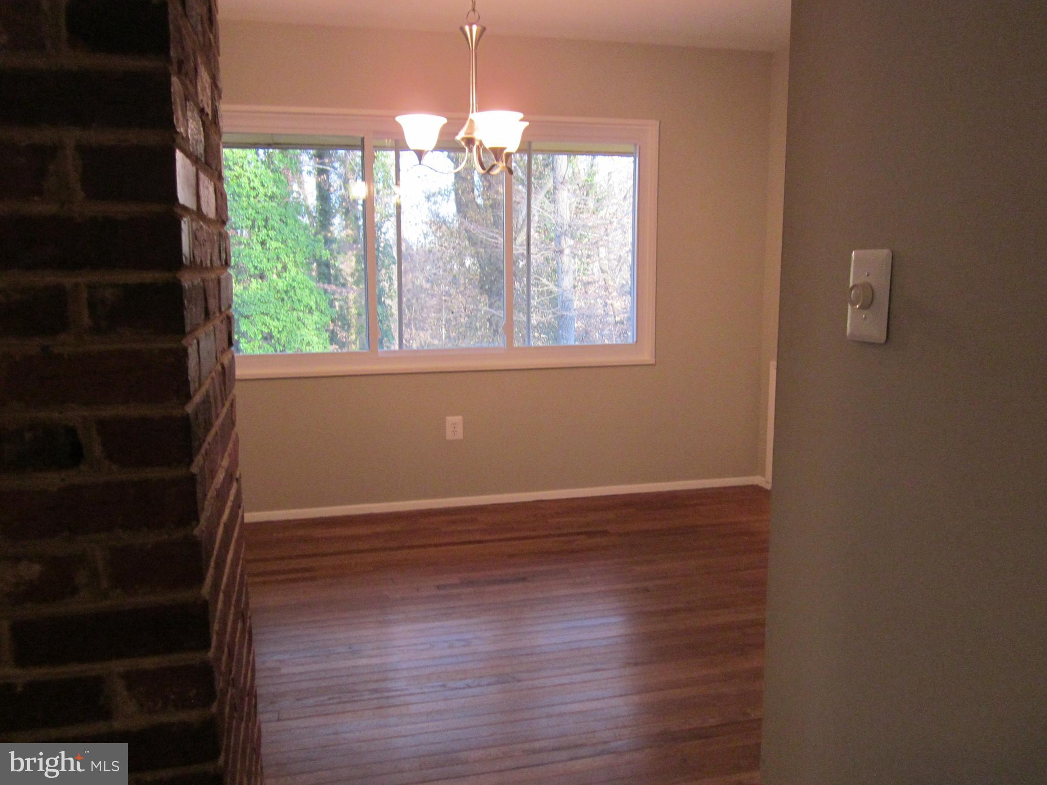 7006 Catlett Street Springfield, VA 22151 - Photo 6 of 30 Dining Room