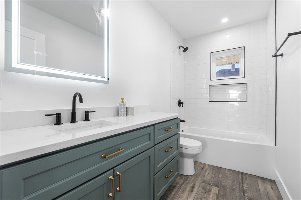 22 Prescott Street, Unit 2 Salem, MA 01970 - Photo 13 of 32