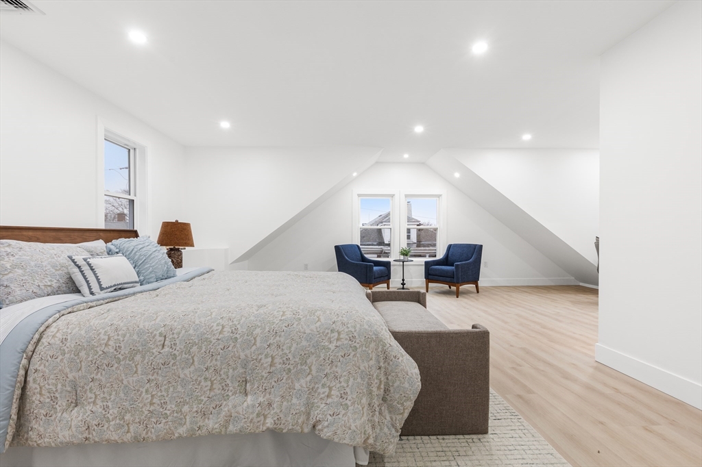 22 Prescott Street, Unit 2 Salem, MA 01970 - Photo 20 of 33