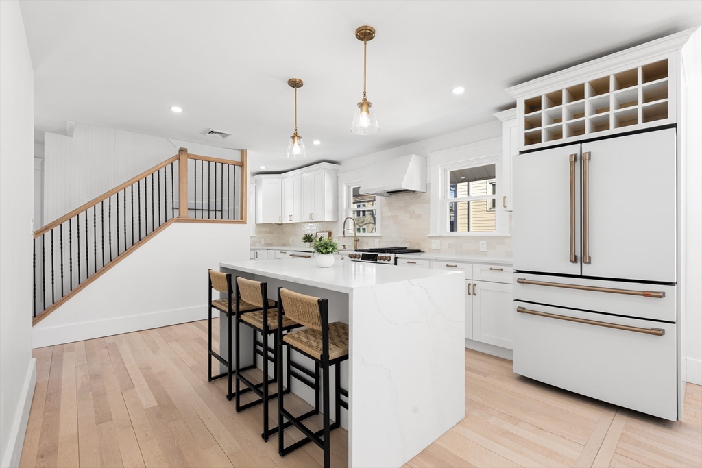 22 Prescott Street, Unit 2 Salem, MA 01970 - Photo 4 of 33