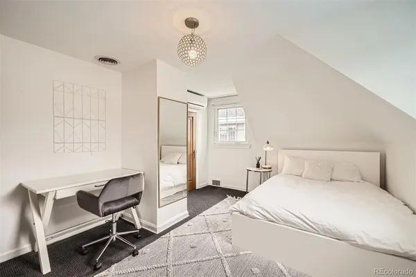 $7,800 | 340 Dahlia Street, Denver, CO 80220