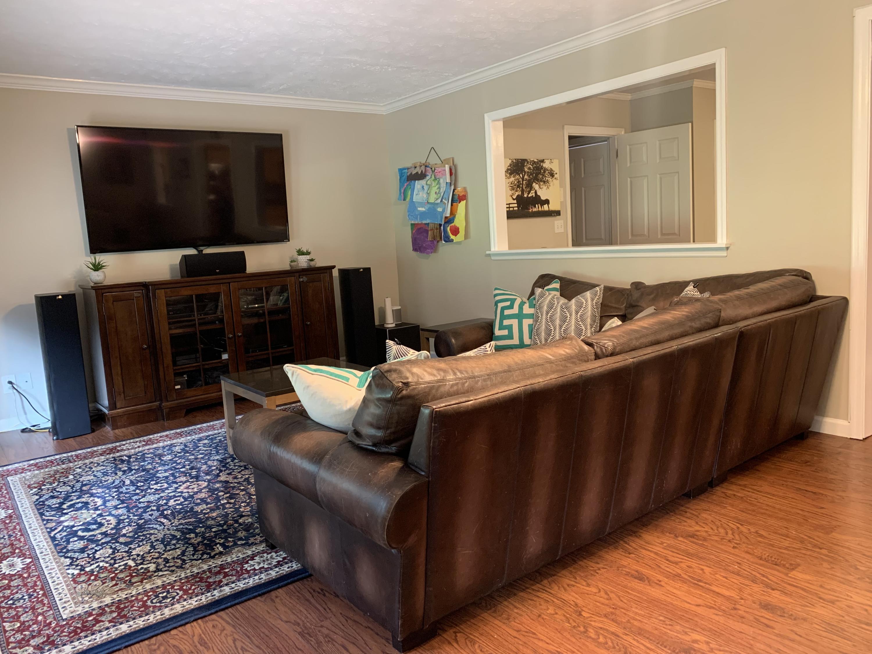 1481 Pine Meadow Road Lexington, KY 40504 - Photo 14 of 45 9FDBFF21-E564-460C-8C1F-EB89A1D56FCA