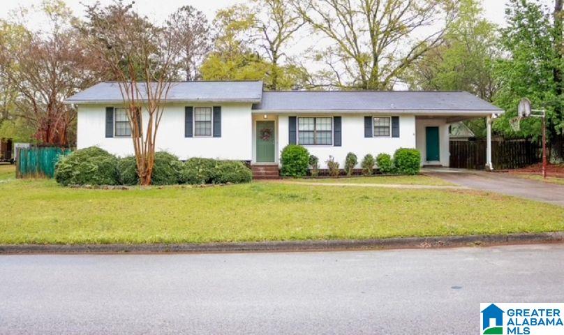 918 Southwest Dennis Street Jacksonville, AL 36265 - Photo 2 of 34