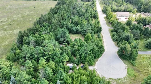 $285,000 | Wildwood Court, Ellison Bay, WI 54210