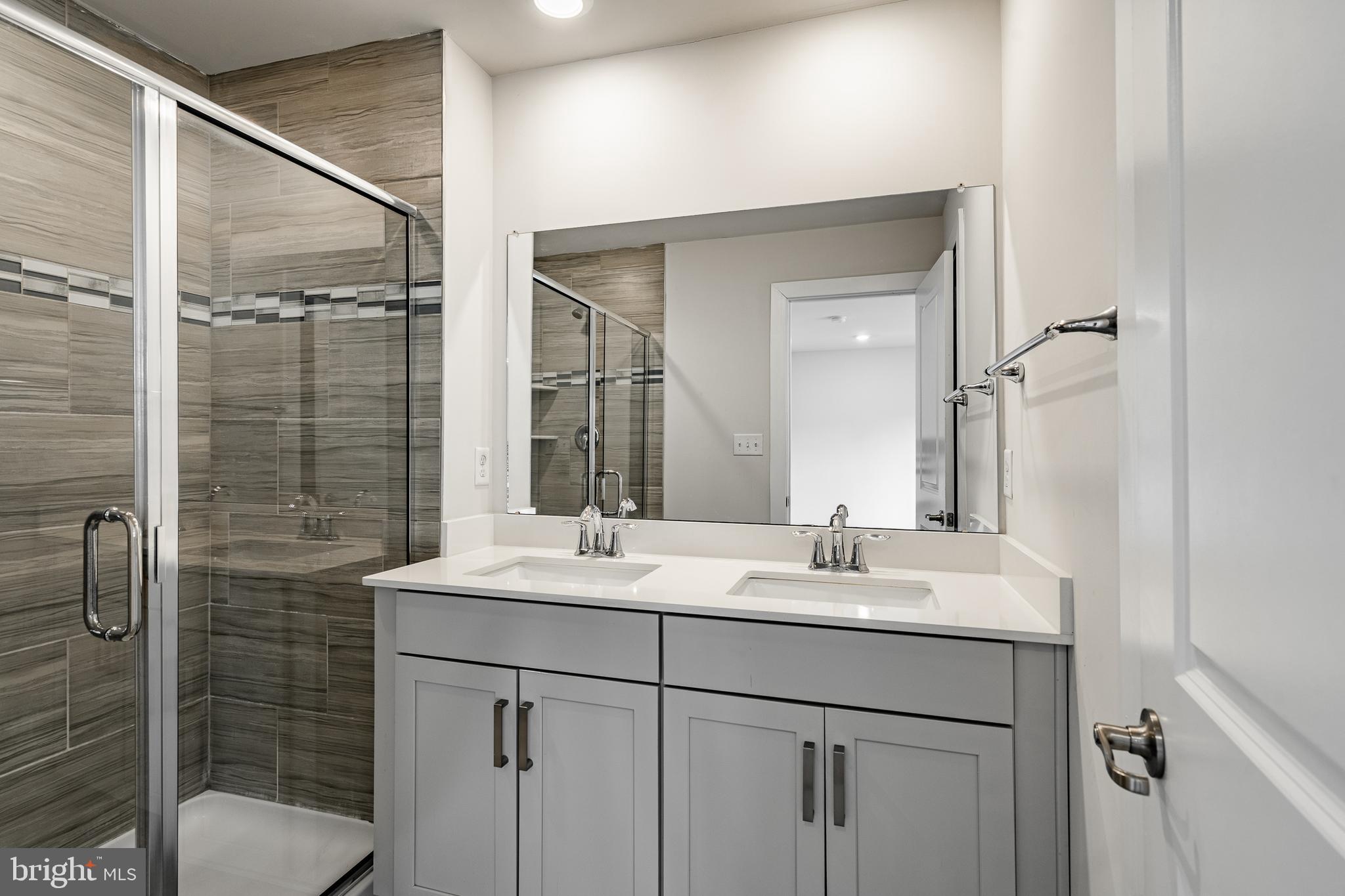 226 Red Leaf Lane Exton, PA 19341 - Photo 20 of 34