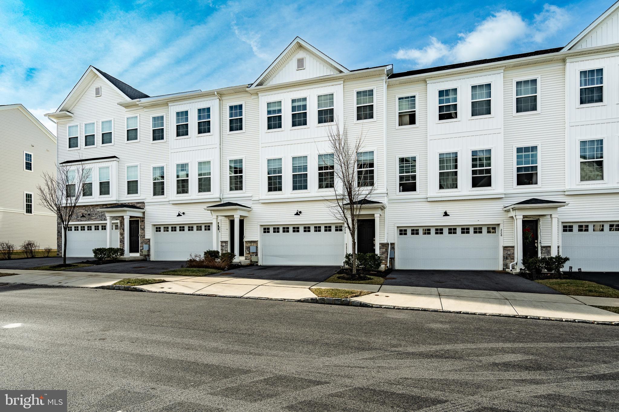 226 Red Leaf Lane Exton, PA 19341 - Photo 3 of 34