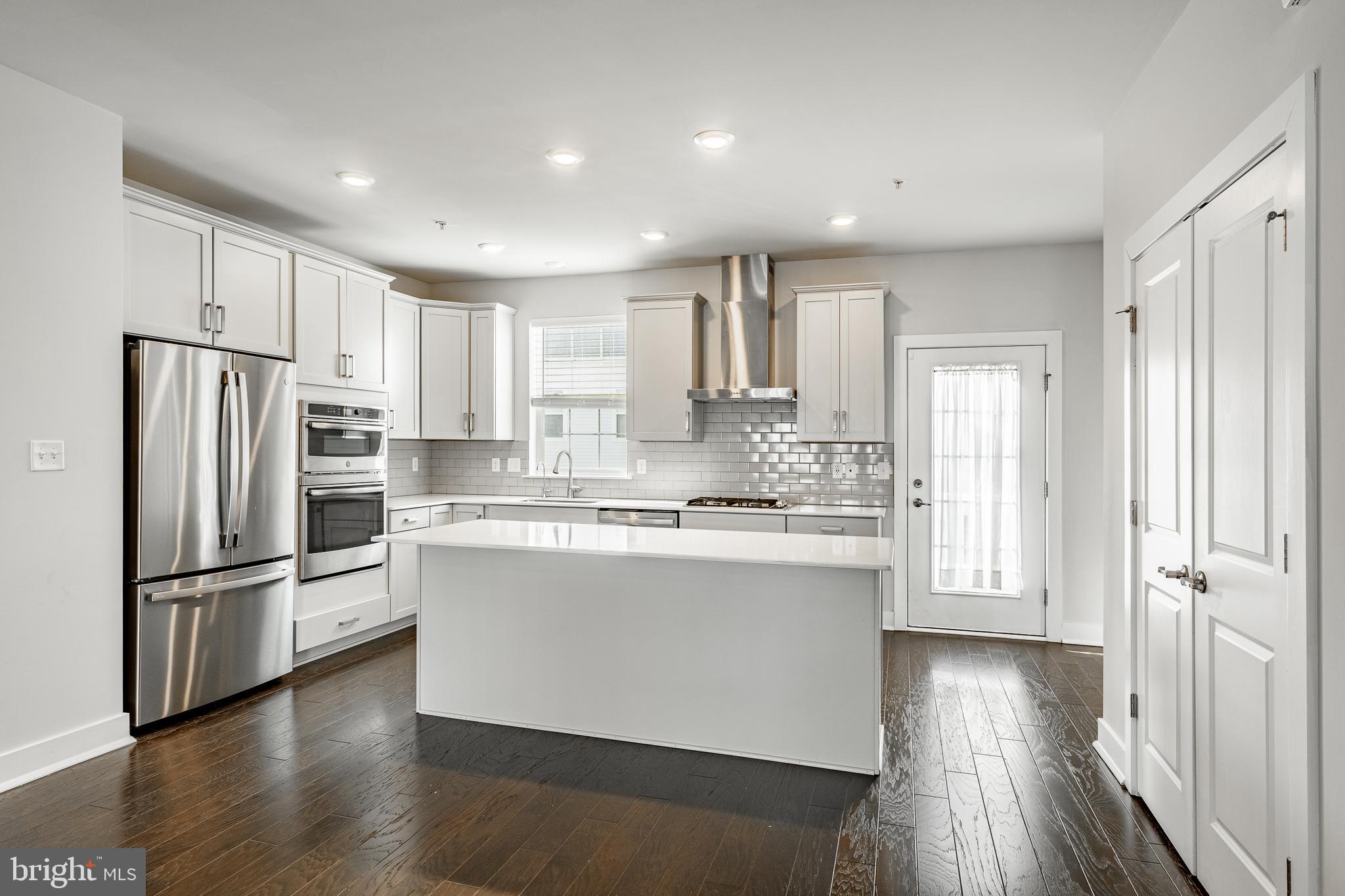 226 Red Leaf Lane Exton, PA 19341 - Photo 8 of 34