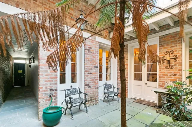 $1,050,000 | 514 Ursulines Avenue, New Orleans, LA 70116