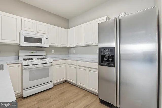 $1,999 | 9212 Azure Court, Unit 102, Manassas, VA 20110