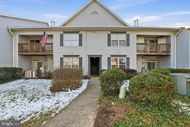 $1,999 | 9212 Azure Court, Unit 102, Manassas, VA 20110