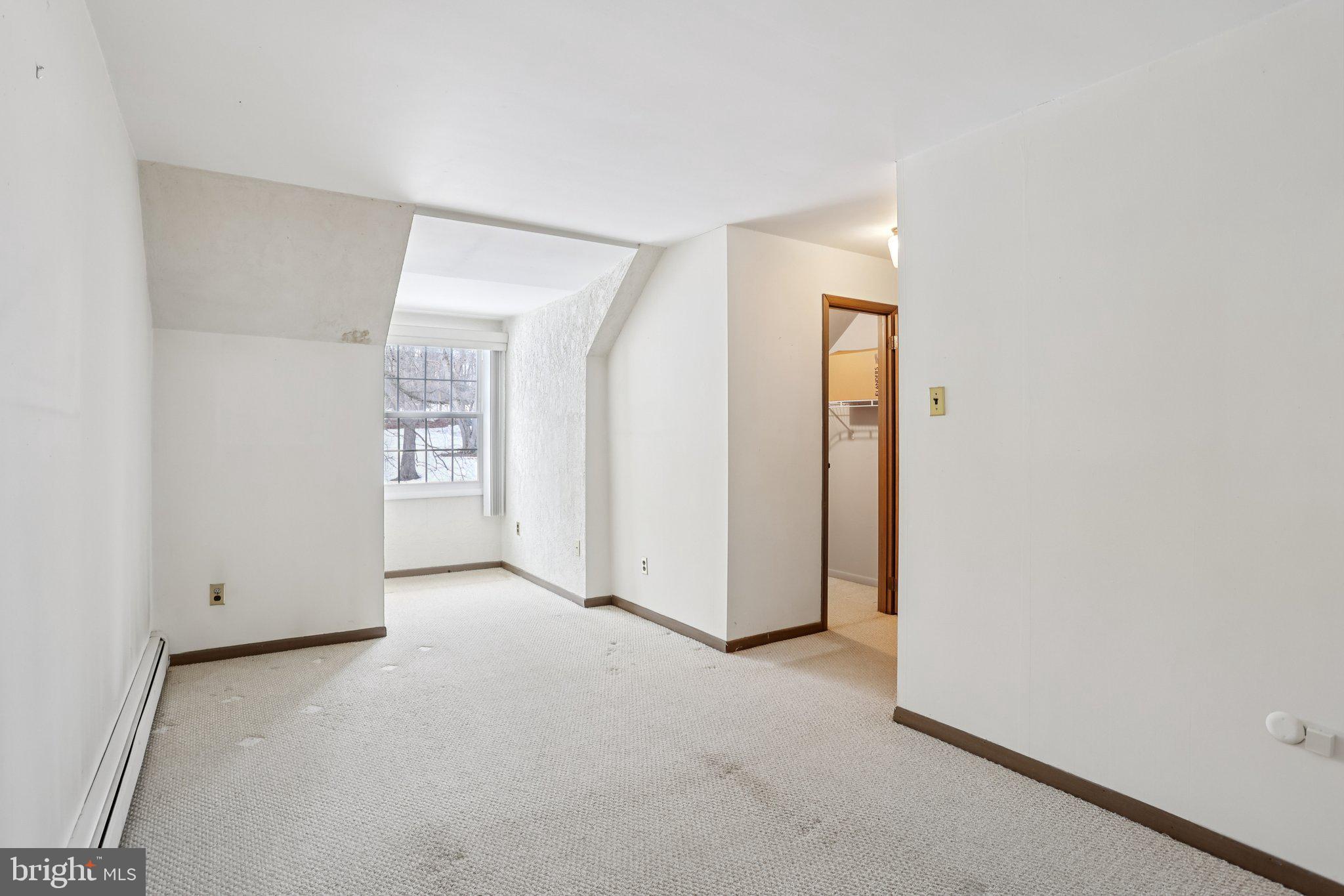 194 Long Lane Kirkwood, PA 17536 - Photo 33 of 56 2nd floor bedroom 2