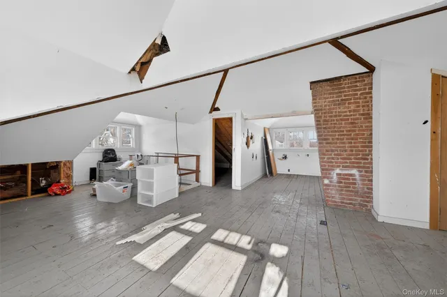 a view of a storage & utility room