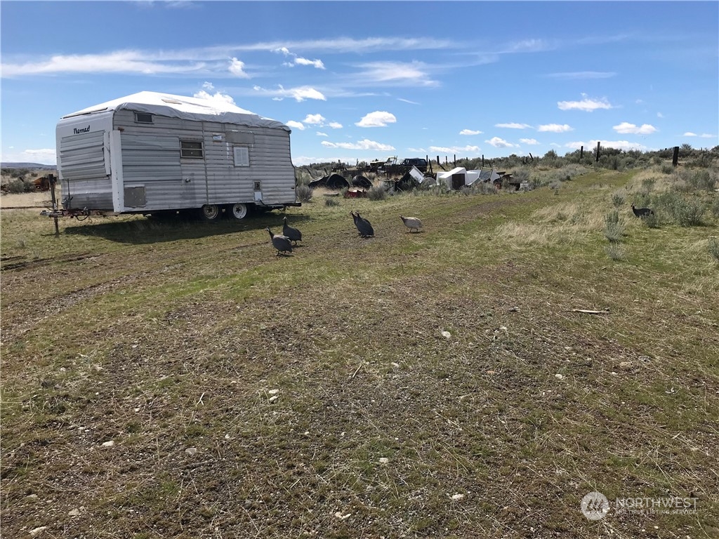 32761 Northeast K Road Coulee City, WA 99115 - Photo 13 of 27 a view of a large building
