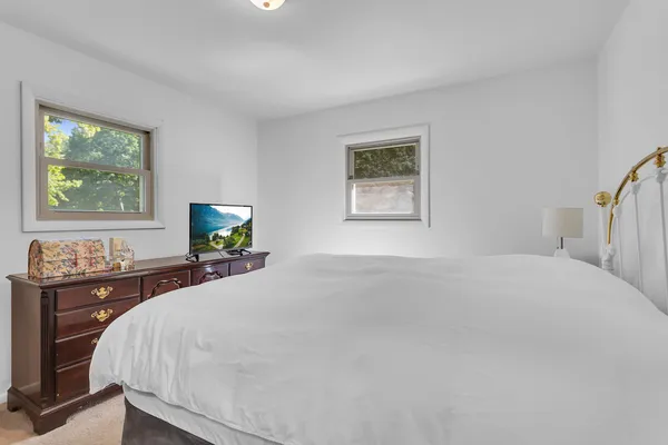 $350,000 | 100 Southwood Drive, Jerome, MI 49249