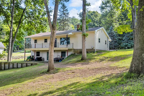 $350,000 | 100 Southwood Drive, Jerome, MI 49249