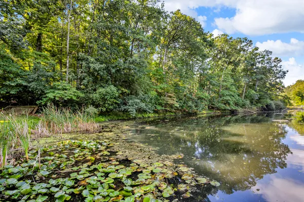 $350,000 | 100 Southwood Drive, Jerome, MI 49249