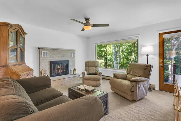 $350,000 | 100 Southwood Drive, Jerome, MI 49249