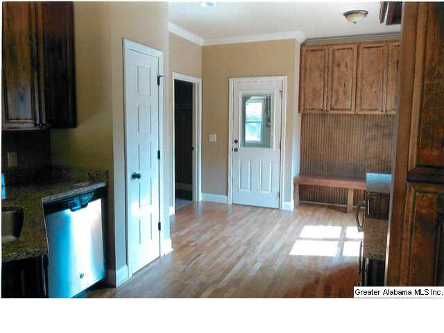 100 Highland View Drive Riverside, AL 35135 - Photo 4 of 16