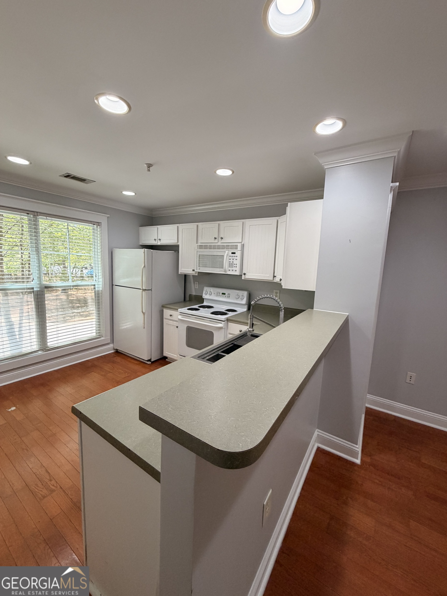 1035 South Barnett Shoals Road, Unit 623 Athens, GA 30605 - Photo 5 of 29