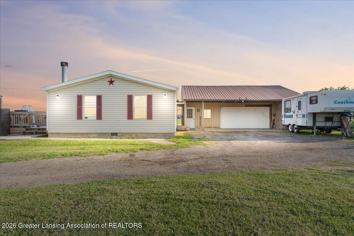 7570 Welter Road Ovid, MI 48866 - Photo 1 of 45 01-Media Jett -13
