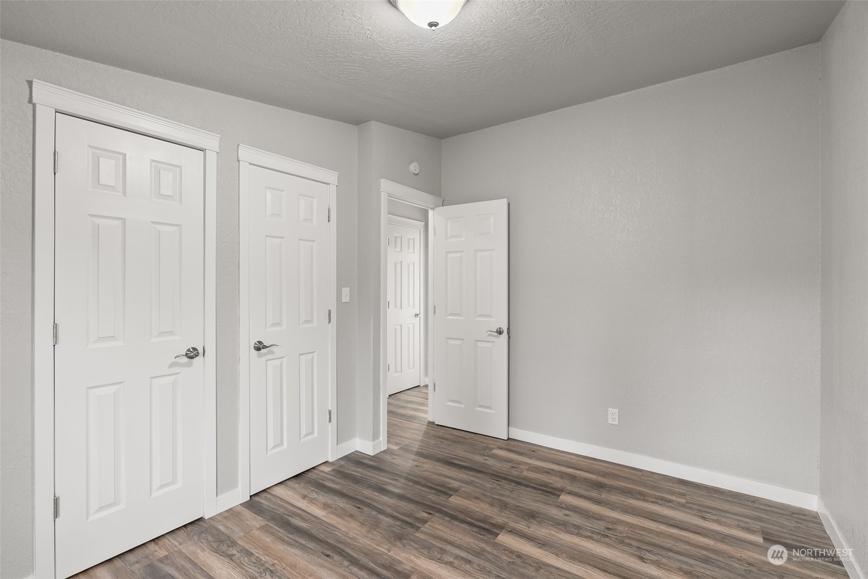 951 Heath Road Sequim, WA 98382 - Photo 26 of 34 a view of an empty room and wooden floor