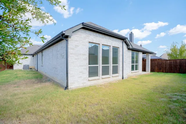 $3,500 | 503 Upper Falls Lane, Mansfield, TX 76063