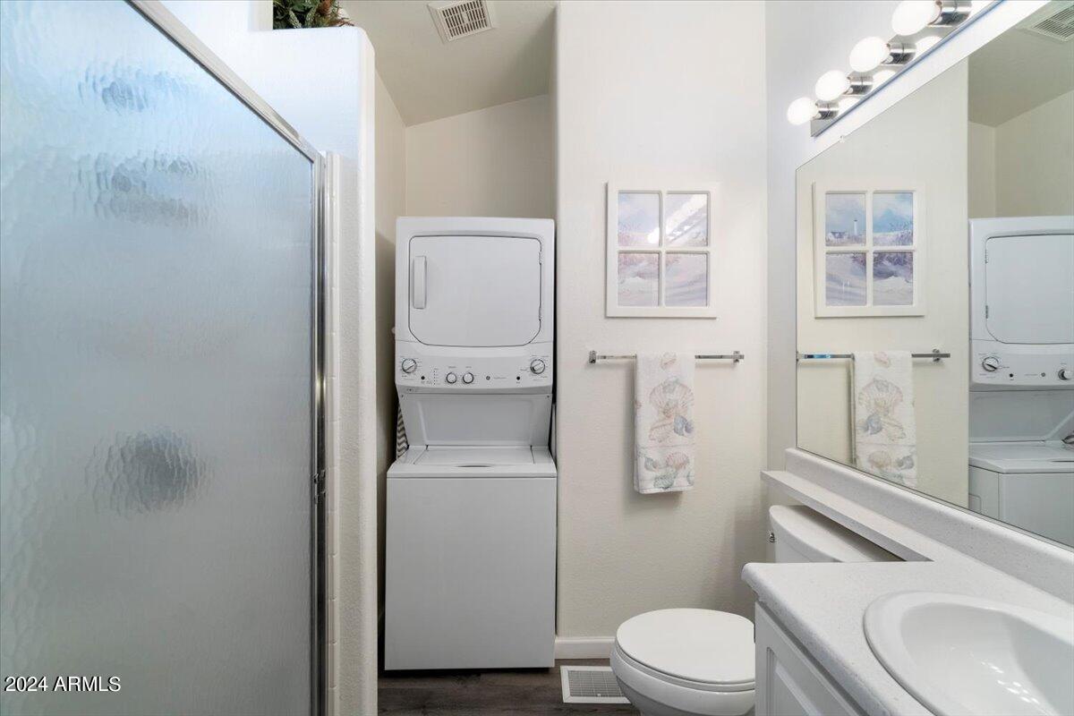 8865 East Baseline Road, Unit 531 Mesa, AZ 85209 - Photo 18 of 27 Second Bathroom
