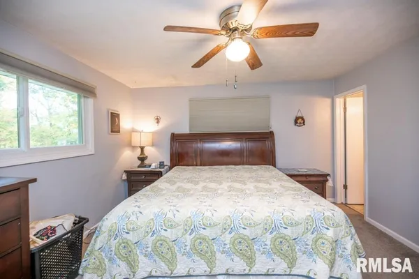 $267,000 | 6315 North Post Oak Road, Peoria, IL 61615