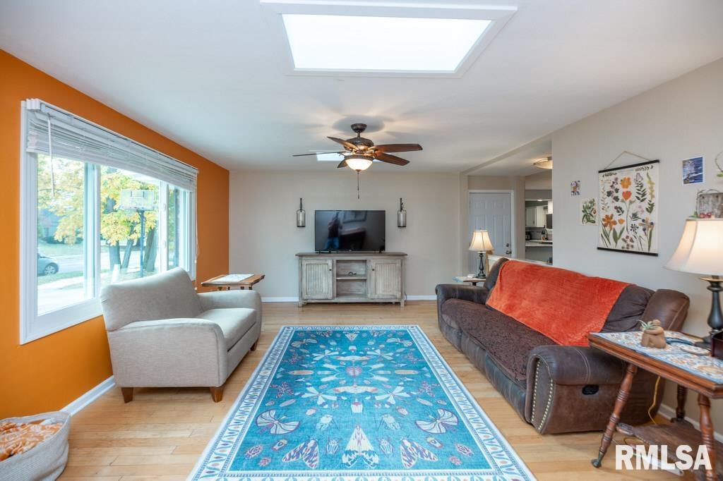 6315 North Post Oak Road Peoria, IL 61615 - Photo 3 of 49 Gallery Image 3