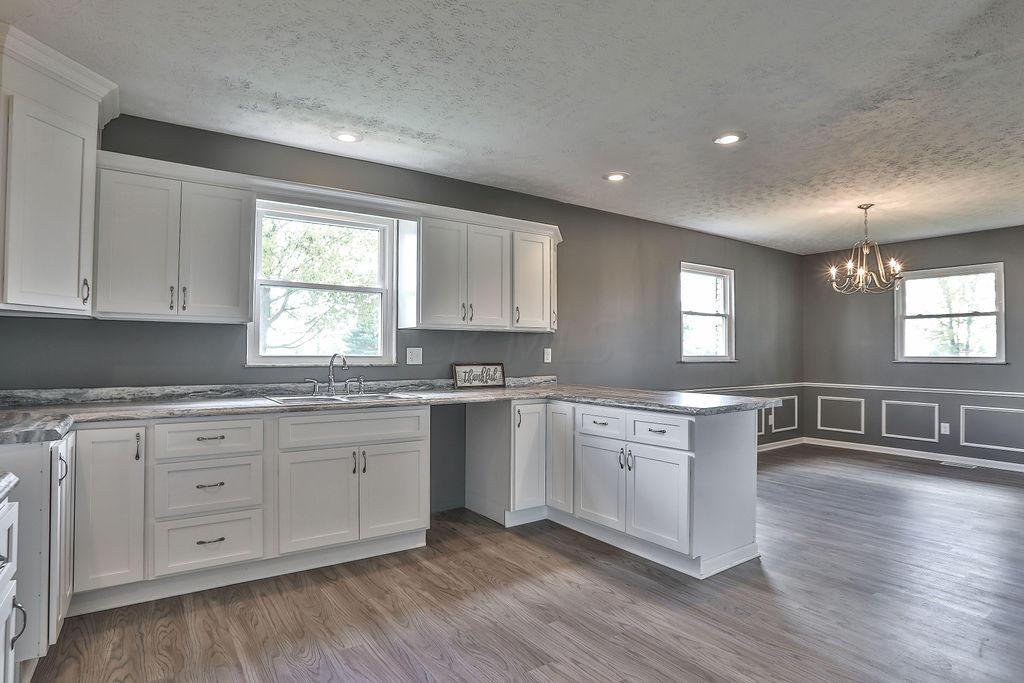 9640 Tarlton Road Circleville, OH 43113 - Photo 9 of 27