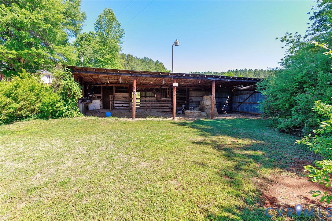 9903 Boze Road Ford, VA 23850 - Photo 33 of 45 front view of a house with a yard