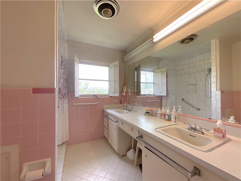 311 West Ward Street Refugio, TX 78377 - Photo 20 of 40