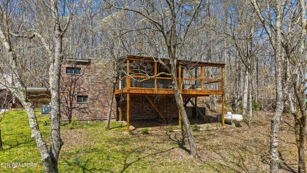 $379,900 | 211 Club House Drive, Andersonville, TN 37705